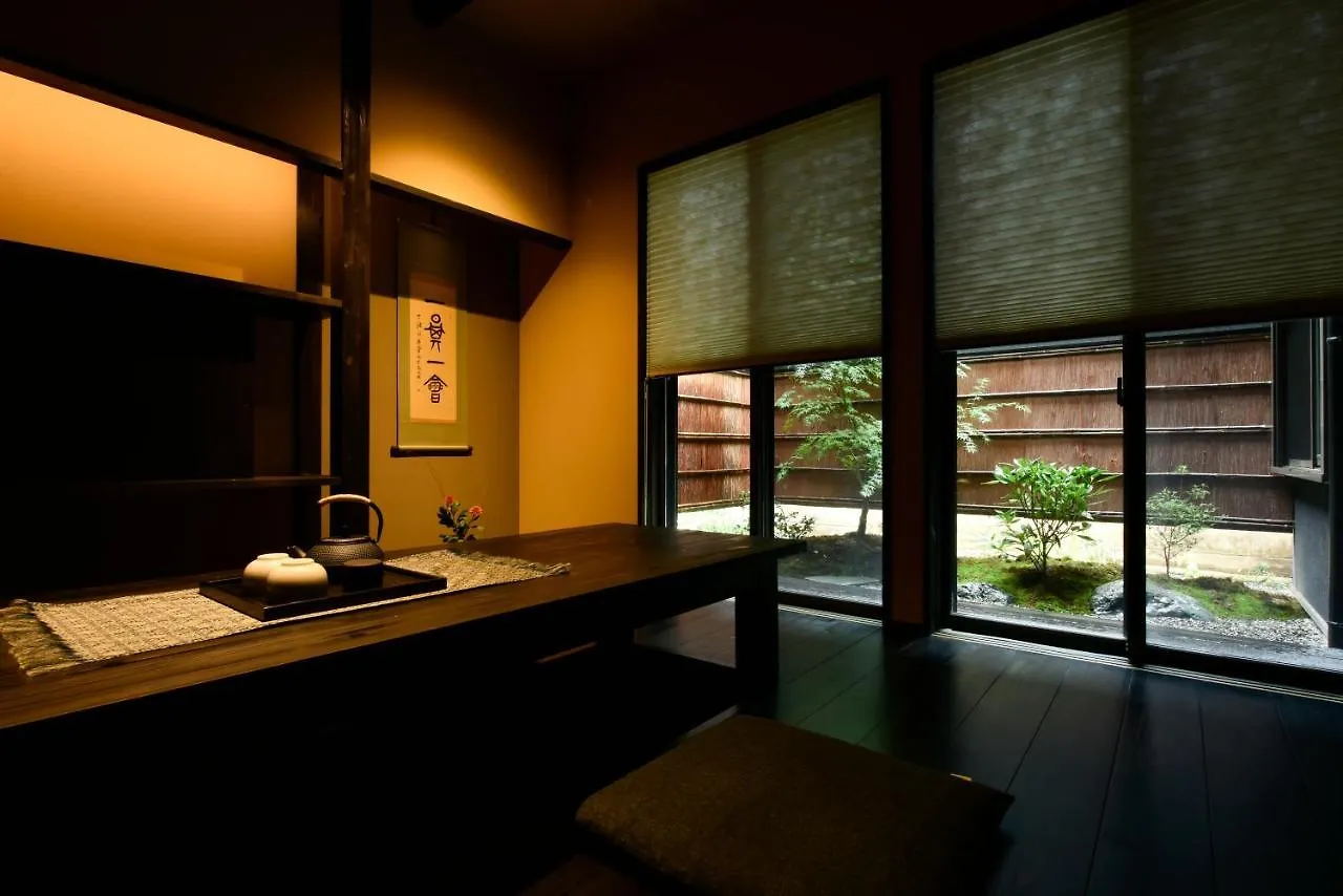 Miro Hachijo Genmachi Betei Villa Kyoto